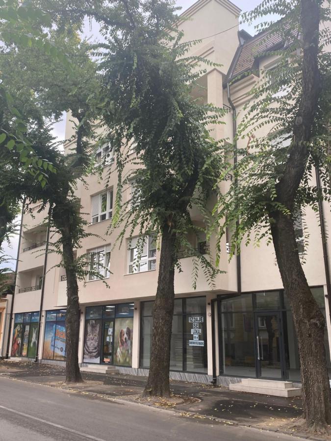 Apartman Mdb Lux Subotica Luaran gambar